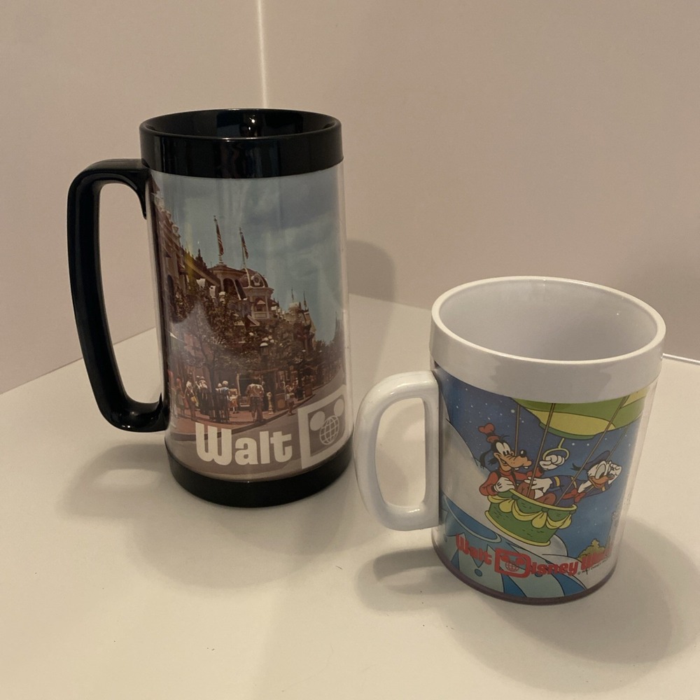 Set‎ Vintage Walt Disney World Thermo-Serv Mugs Large Black, Small White NWT